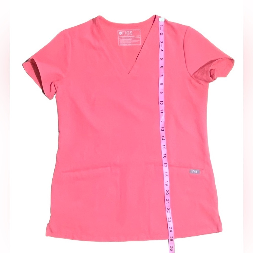 🔸💗 FIGS Casma 3-Pocket Scrub Top.Limited edition color-Hot Coral. Size XXS - Picture 7 of 11
